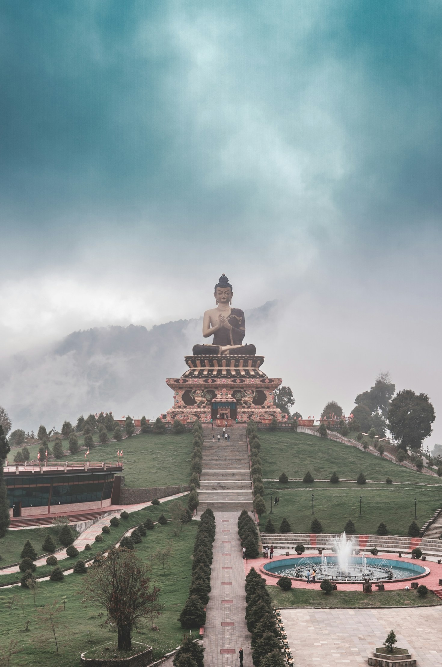 Buddhism and Compassion: A Guide to Selflessness